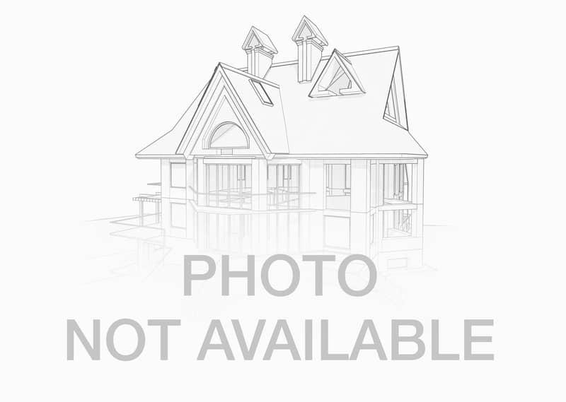 5235 CRESTVIEW HTS Lane, Bettendorf, IA 52722